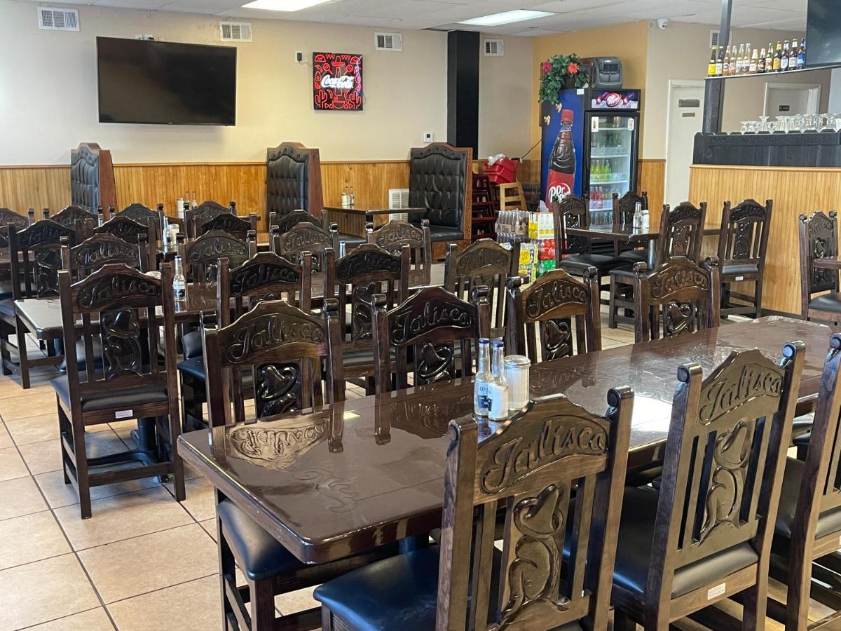 Lufkin Inn Екстериор снимка