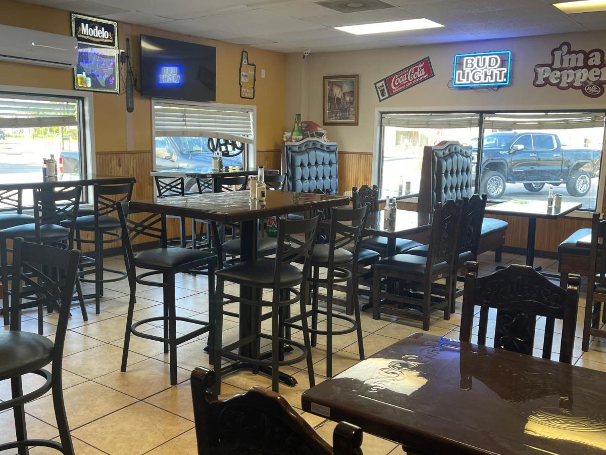 Lufkin Inn Екстериор снимка