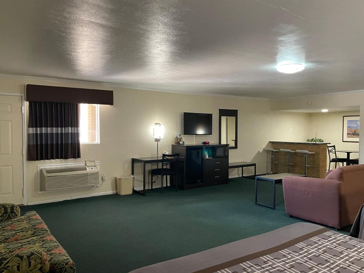 Lufkin Inn Екстериор снимка